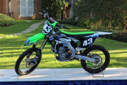 kawasaki dirt bikes