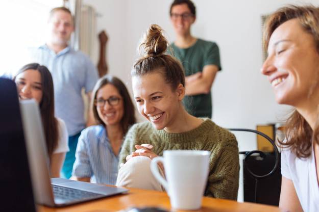 5 Ways to make people watch, finish, and rewatch your promo video