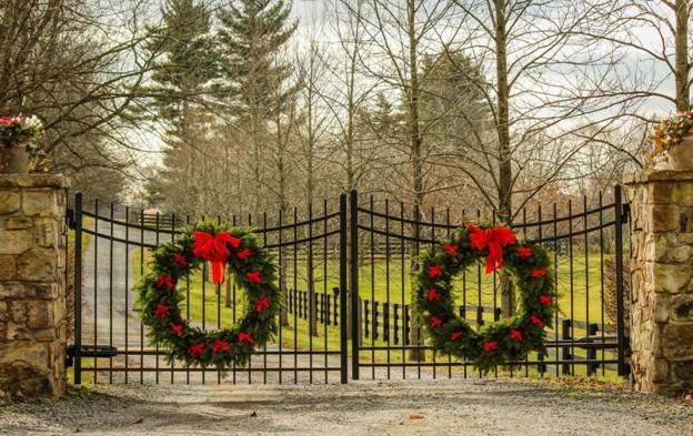 Rustic Fence Ideas