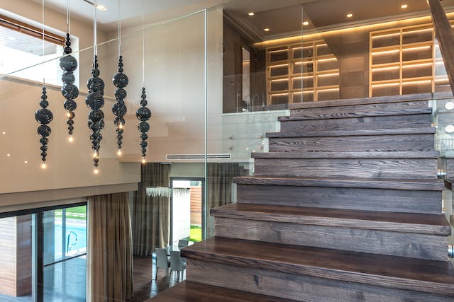 Glass Railing Maintenance