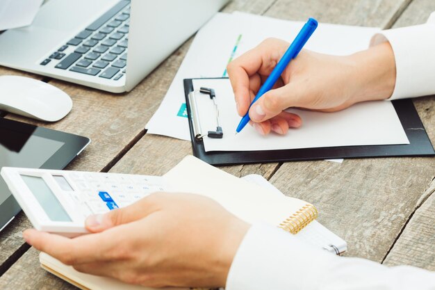 Outsourcing Bookkeeping Services