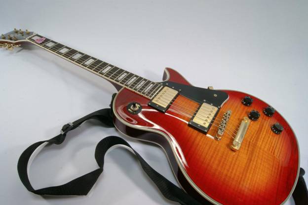 Solo Guitarists