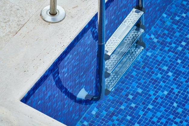 Swimming Pool Leaks