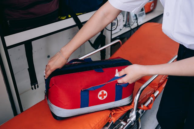 6 Must-Have Items for Every Bleeding Control Kit